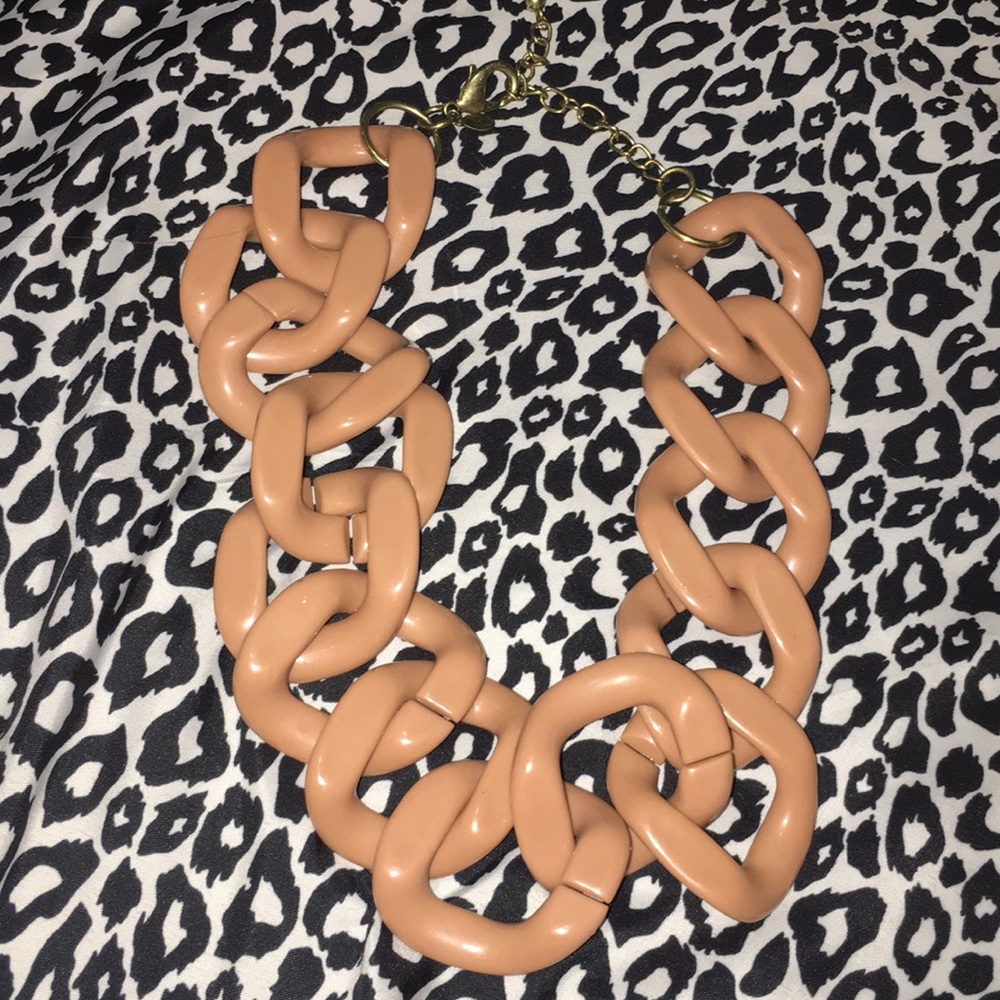 chain link necklace